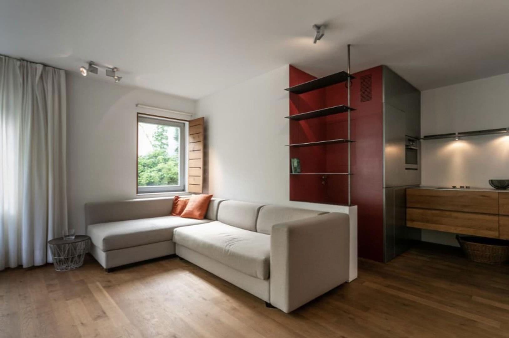 Prenájom bytu 1-izbový 40 m², Weyerstraße 54, Köln, Severné Porýnie - Westfálsko Prenájom bytu 1-izbový 40 m², Weyerstraße 54, Köln, Severné Porýnie - Westfálsko