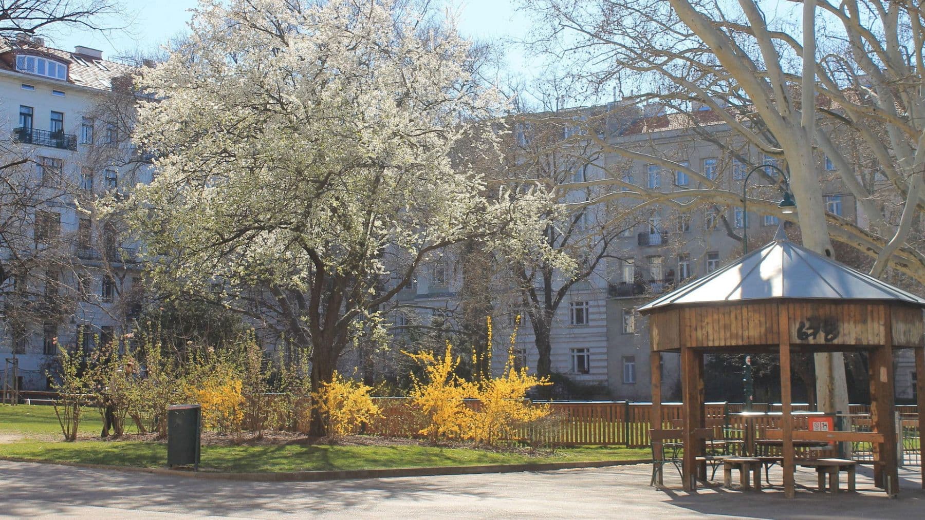 Predaj bytu 4-izbový 100 m², Wien, Viedeň Predaj bytu 4-izbový 100 m², Wien, Viedeň