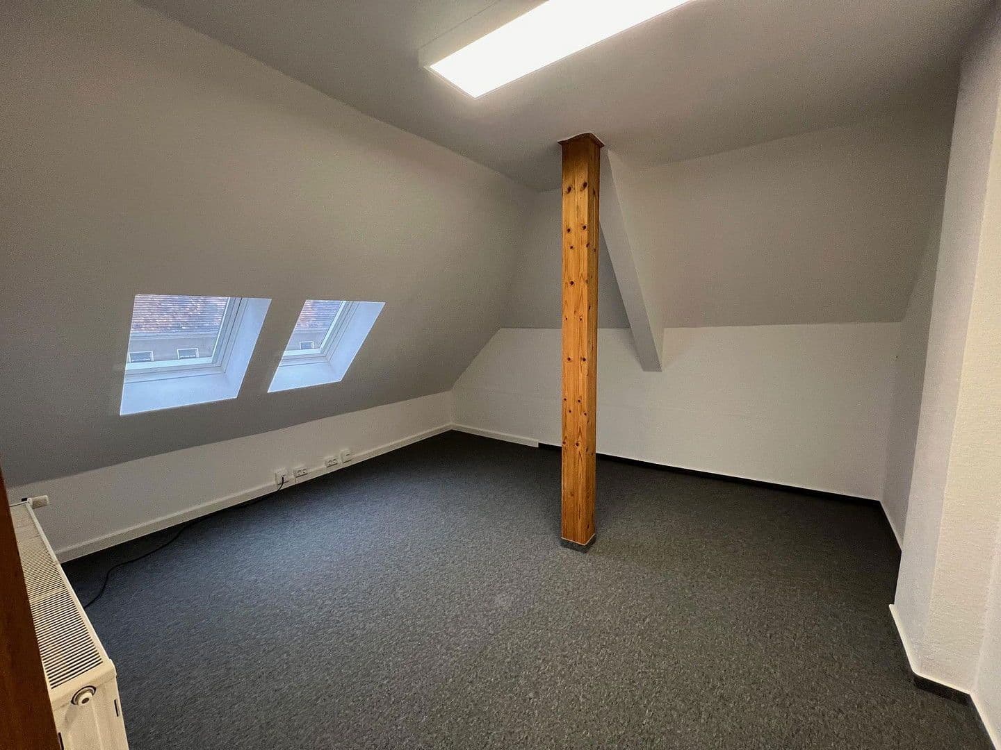 Prenájom kancelárie 510 m², Straße der Glasmacher 1, Weißwasser/O.L. - Běła Woda, Sasko Prenájom kancelárie 510 m², Straße der Glasmacher 1, Weißwasser/O.L. - Běła Woda, Sasko