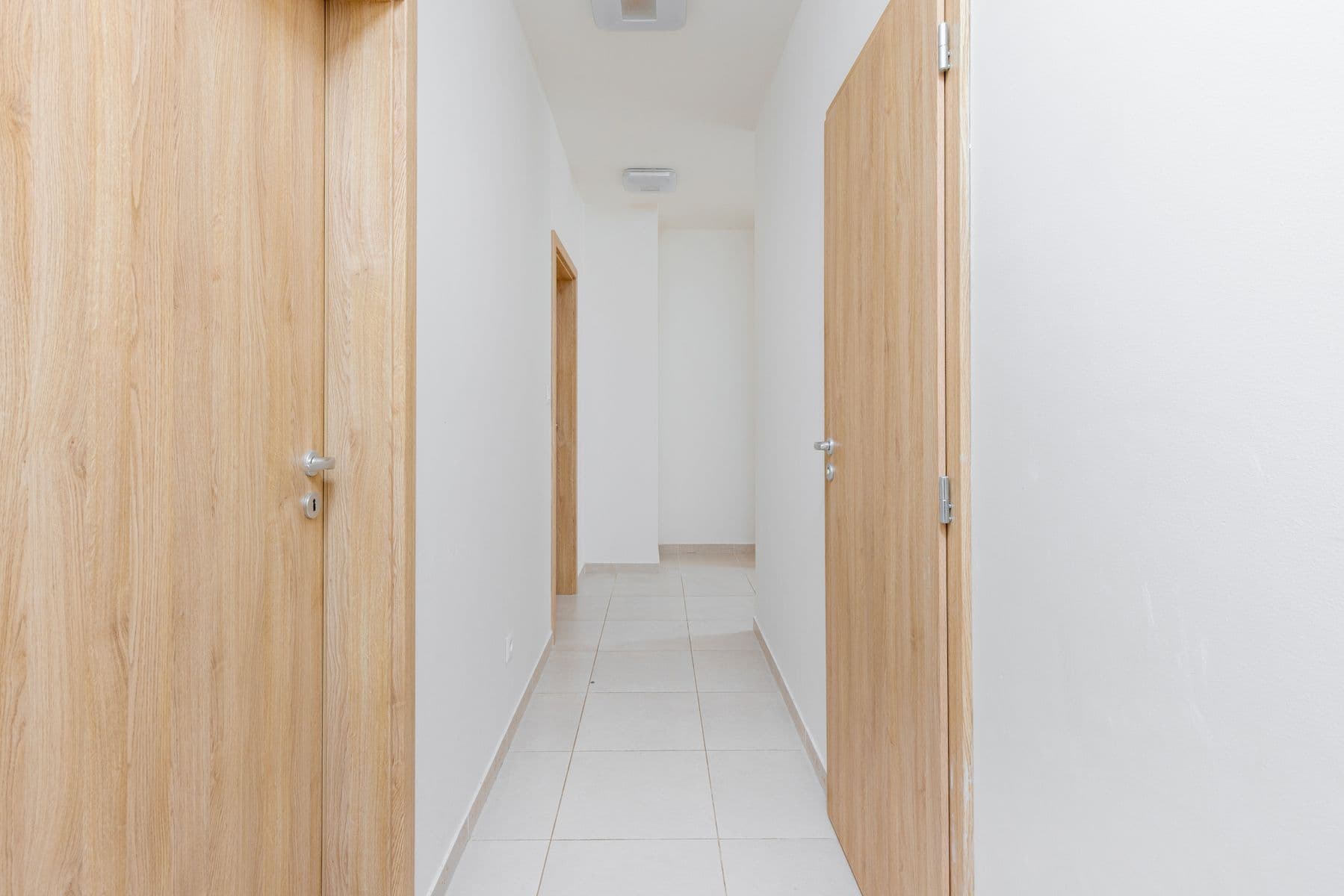 Predaj bytu 4-izbový 75 m², Karla Guta, Praha, Praha Predaj bytu 4-izbový 75 m², Karla Guta, Praha, Praha