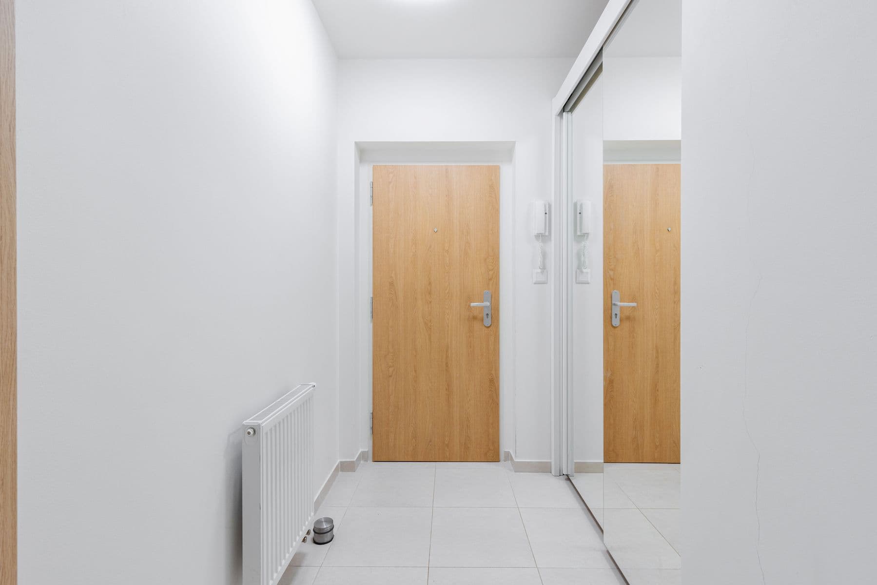 Predaj bytu 4-izbový 75 m², Karla Guta, Praha, Praha Predaj bytu 4-izbový 75 m², Karla Guta, Praha, Praha