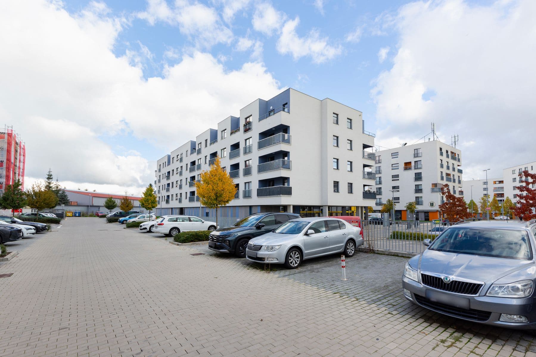 Predaj bytu 4-izbový 75 m², Karla Guta, Praha, Praha Predaj bytu 4-izbový 75 m², Karla Guta, Praha, Praha