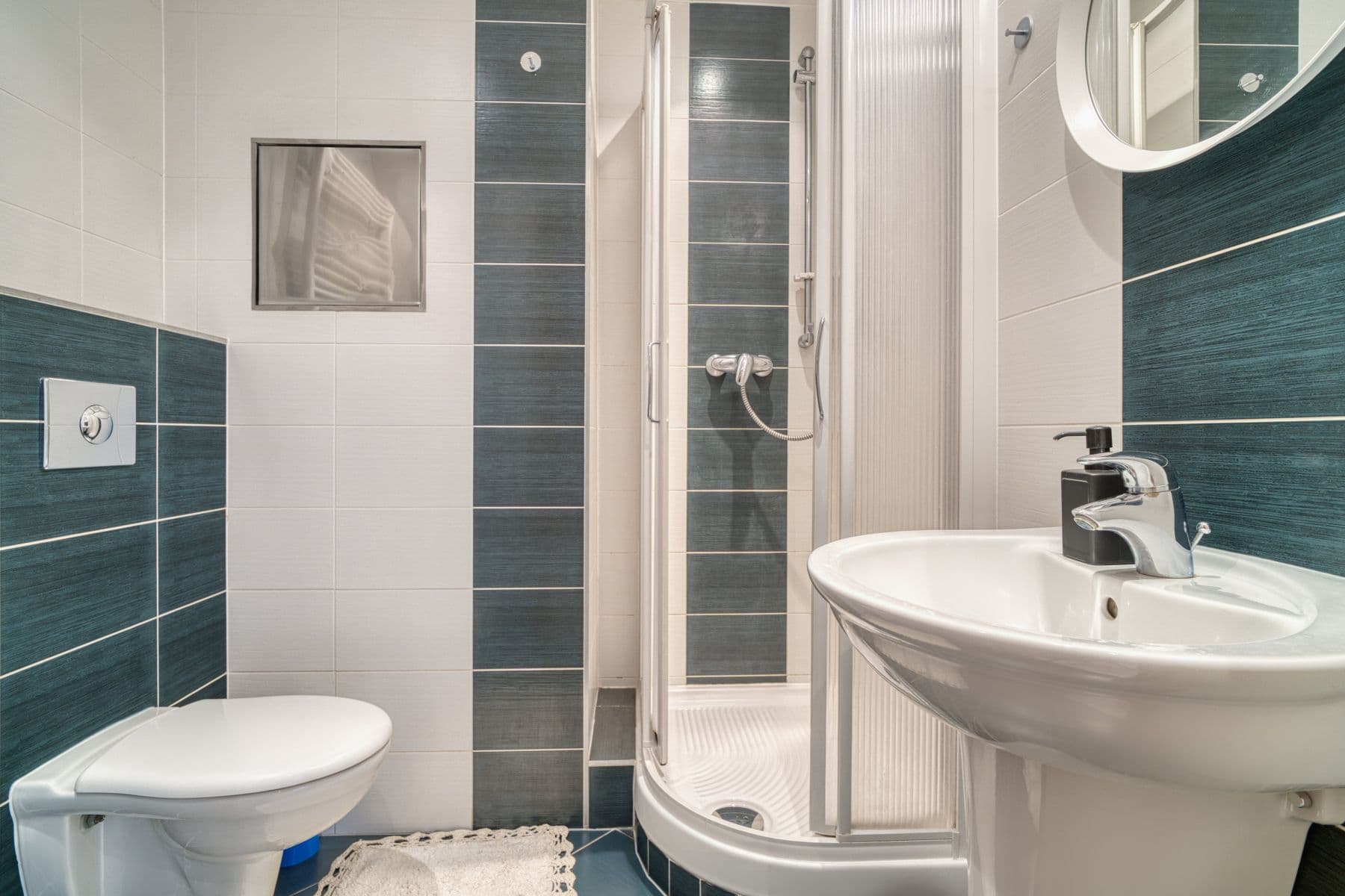 Prenájom bytu 25 m², Mattioliho, Praha, Praha Prenájom bytu 25 m², Mattioliho, Praha, Praha