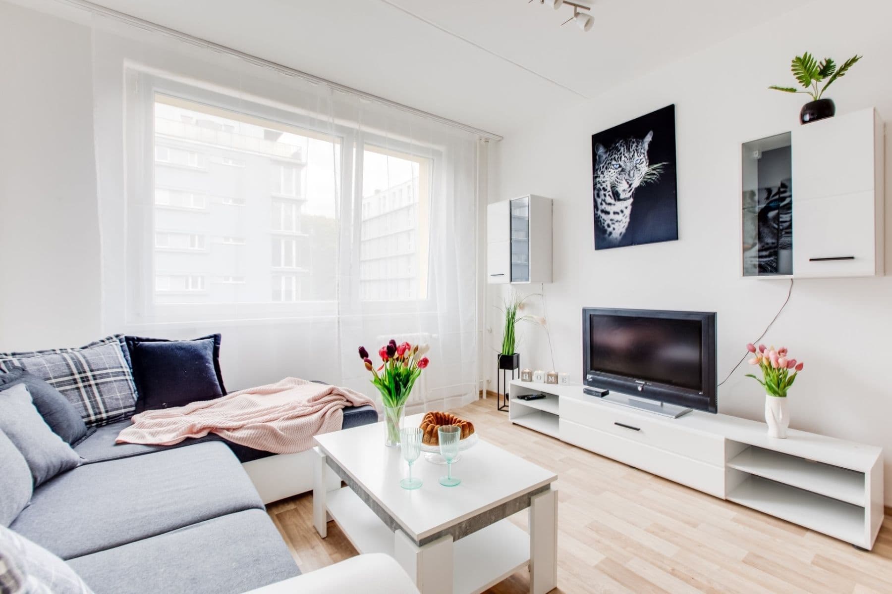 Prenájom bytu 2-izbový 41 m², Pod Lysinami, Praha, Praha Prenájom bytu 2-izbový 41 m², Pod Lysinami, Praha, Praha