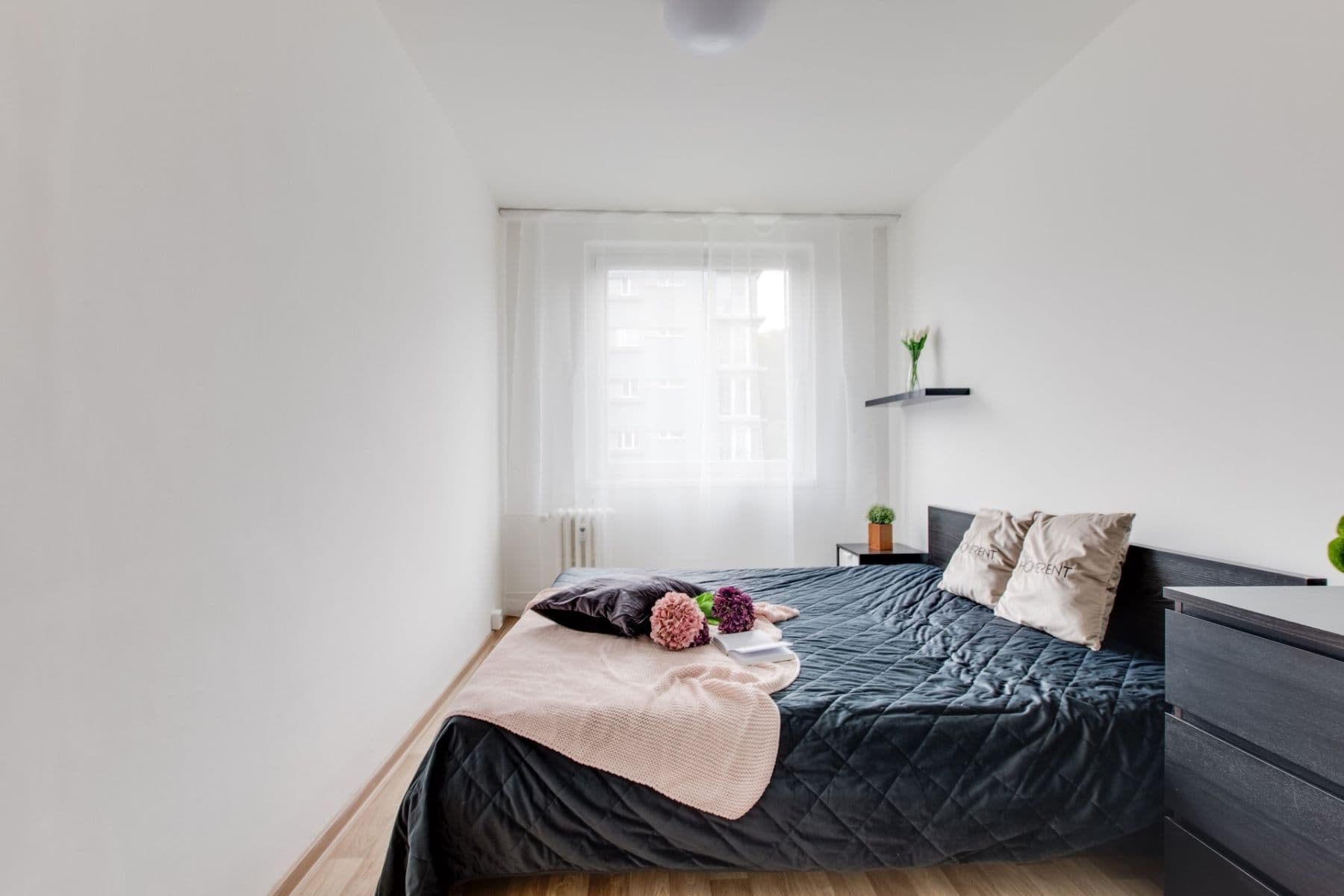 Prenájom bytu 2-izbový 41 m², Pod Lysinami, Praha, Praha Prenájom bytu 2-izbový 41 m², Pod Lysinami, Praha, Praha