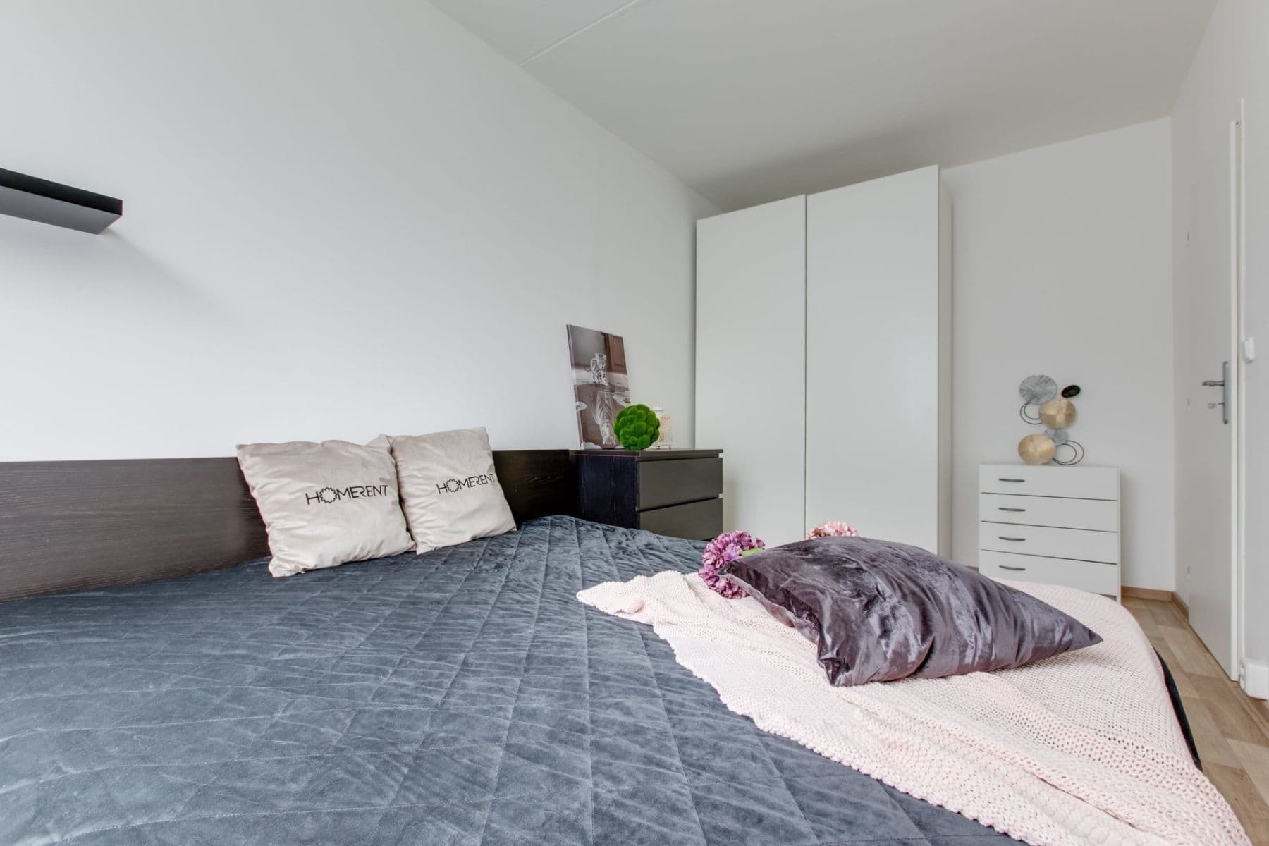 Prenájom bytu 2-izbový 41 m², Pod Lysinami, Praha, Praha Prenájom bytu 2-izbový 41 m², Pod Lysinami, Praha, Praha