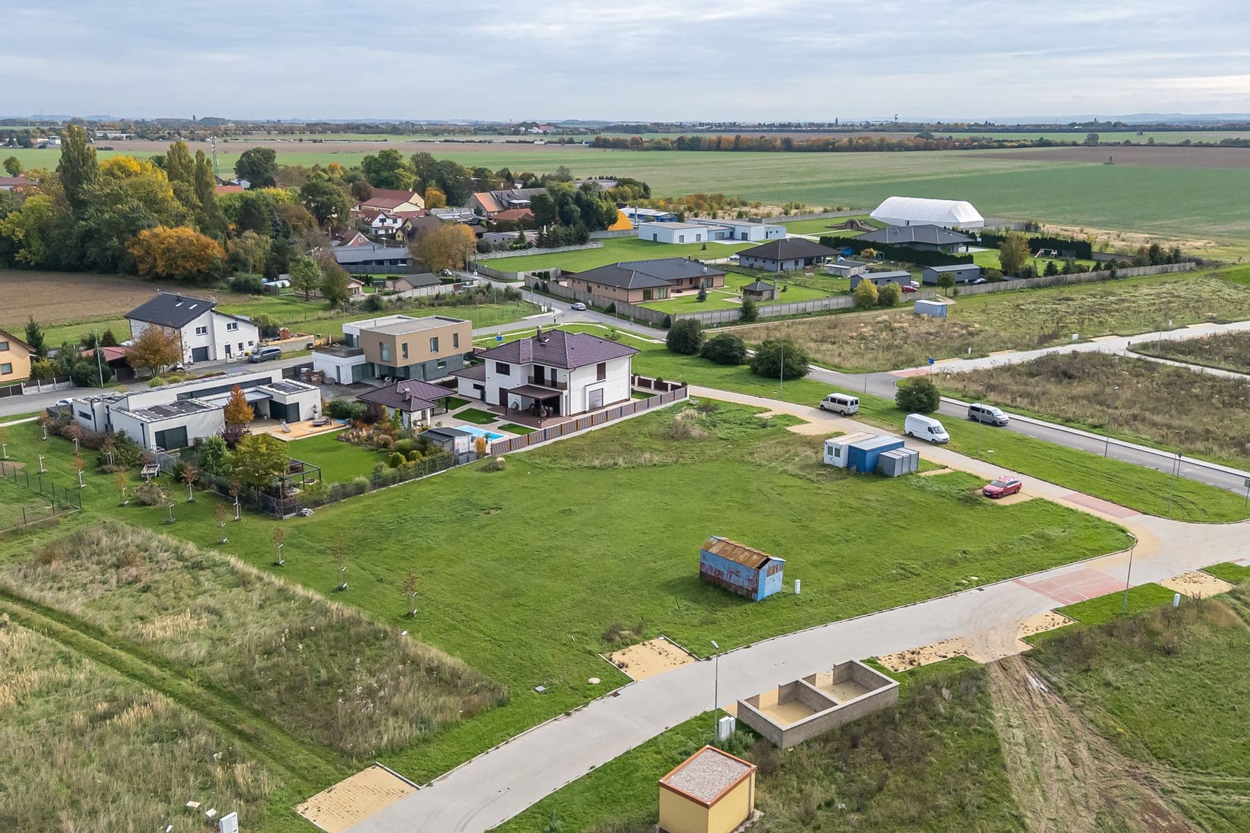 Predaj pozemku 1.078 m², Jenštejn, Středočeský kraj Predaj pozemku 1.078 m², Jenštejn, Středočeský kraj