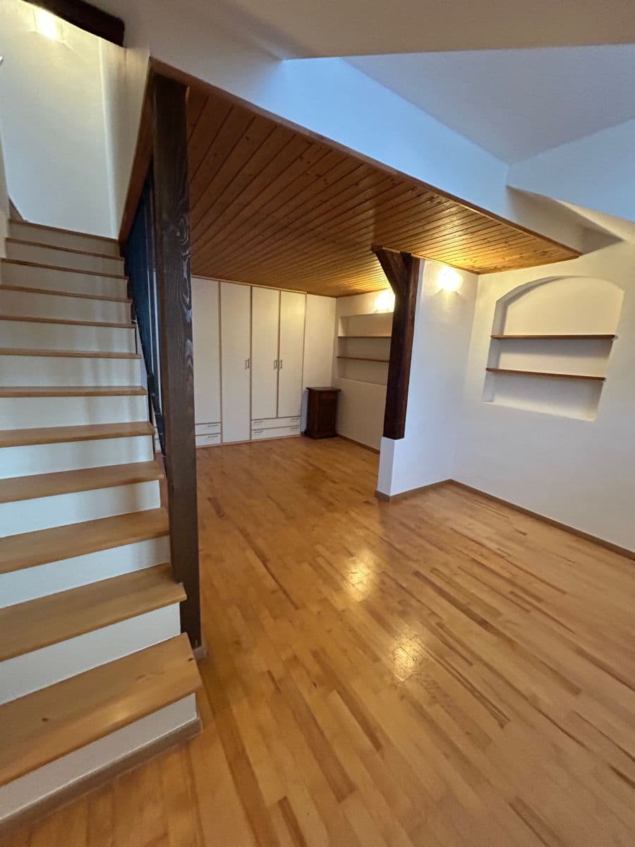 Predaj bytu 2-izbový 69 m², Novákových, Praha, Praha Predaj bytu 2-izbový 69 m², Novákových, Praha, Praha