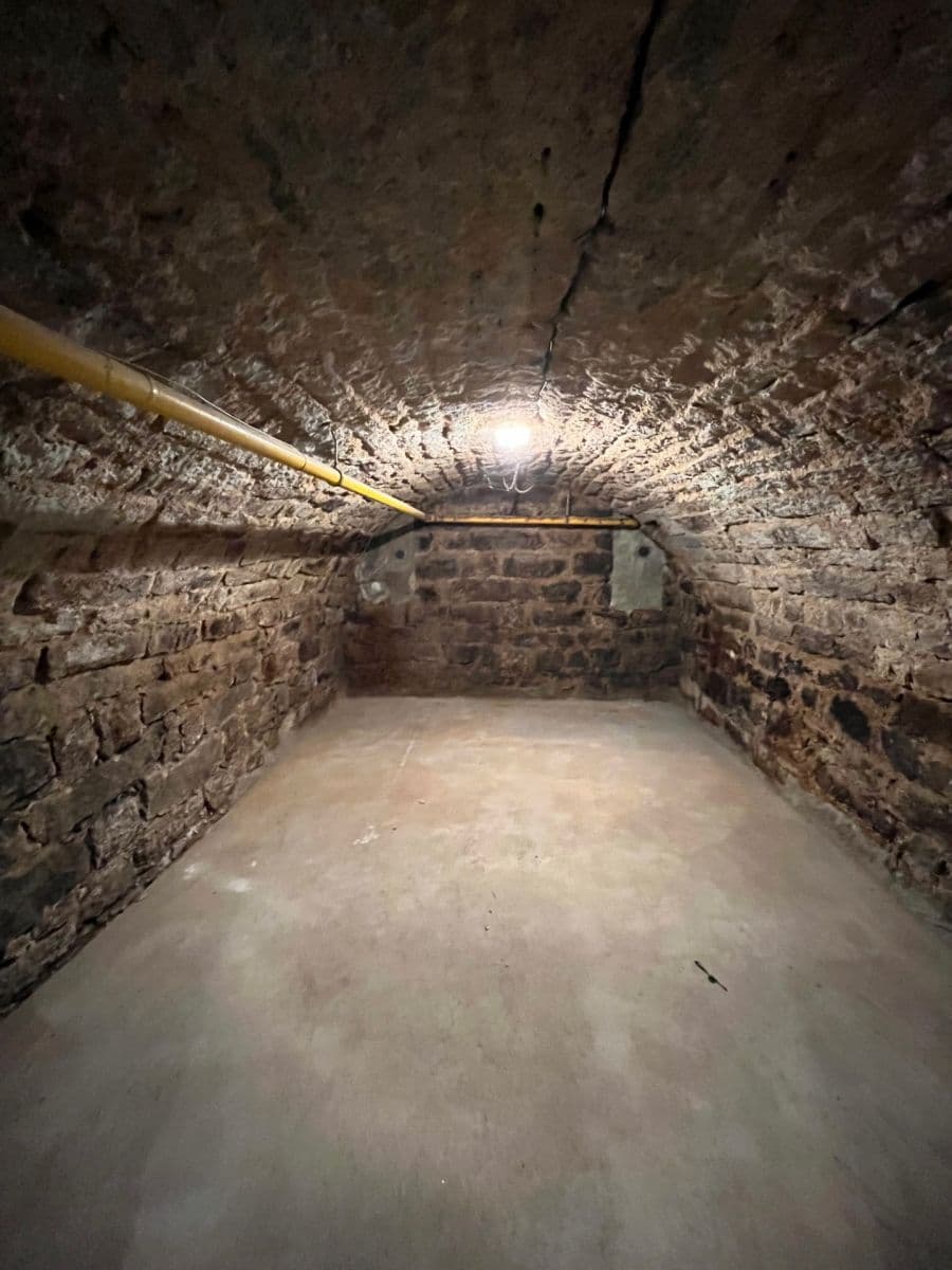 Prenájom nebytového priestoru 81 m², Anenské náměstí, Jablonec nad Nisou, Liberecký kraj Prenájom nebytového priestoru 81 m², Anenské náměstí, Jablonec nad Nisou, Liberecký kraj