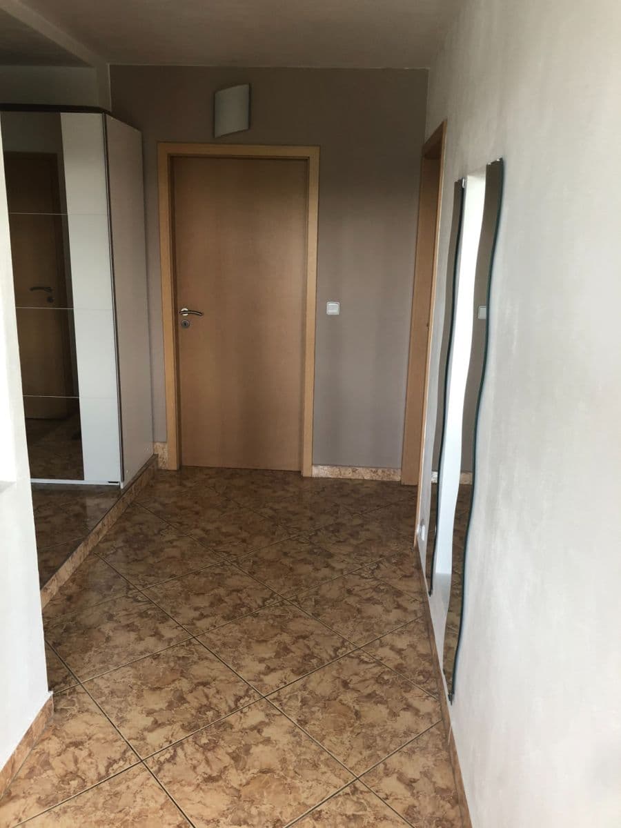 Predaj bytu 2-izbový 76 m², Zahraničního odboje, Třebíč, Kraj Vysočina Predaj bytu 2-izbový 76 m², Zahraničního odboje, Třebíč, Kraj Vysočina