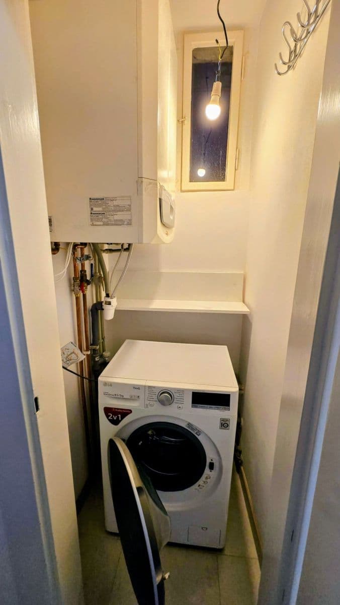 Prenájom bytu 2-izbový 44 m², Na Nivách, Praha, Praha Prenájom bytu 2-izbový 44 m², Na Nivách, Praha, Praha