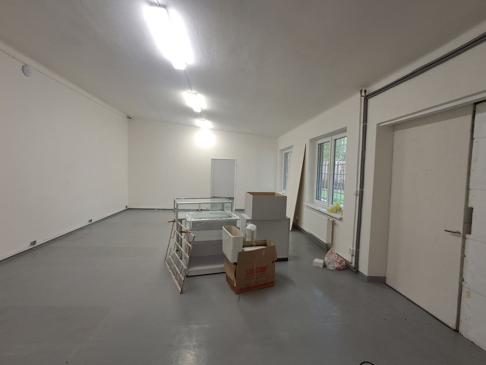 Prenájom nebytového priestoru 110 m², V Potočkách, Praha, Praha Prenájom nebytového priestoru 110 m², V Potočkách, Praha, Praha