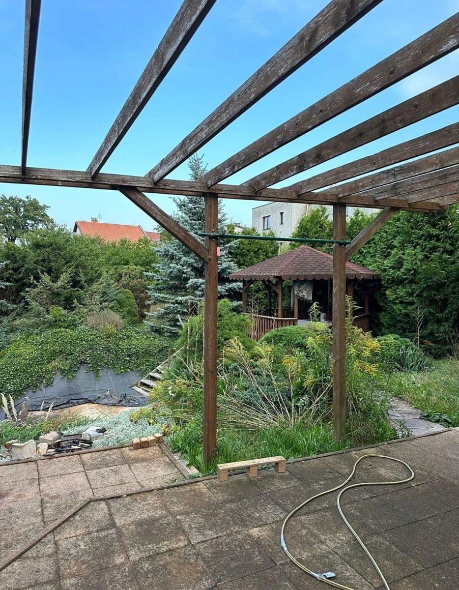 Predaj domu 350 m², pozemek 1.388 m², Praha, Praha Predaj domu 350 m², pozemek 1.388 m², Praha, Praha