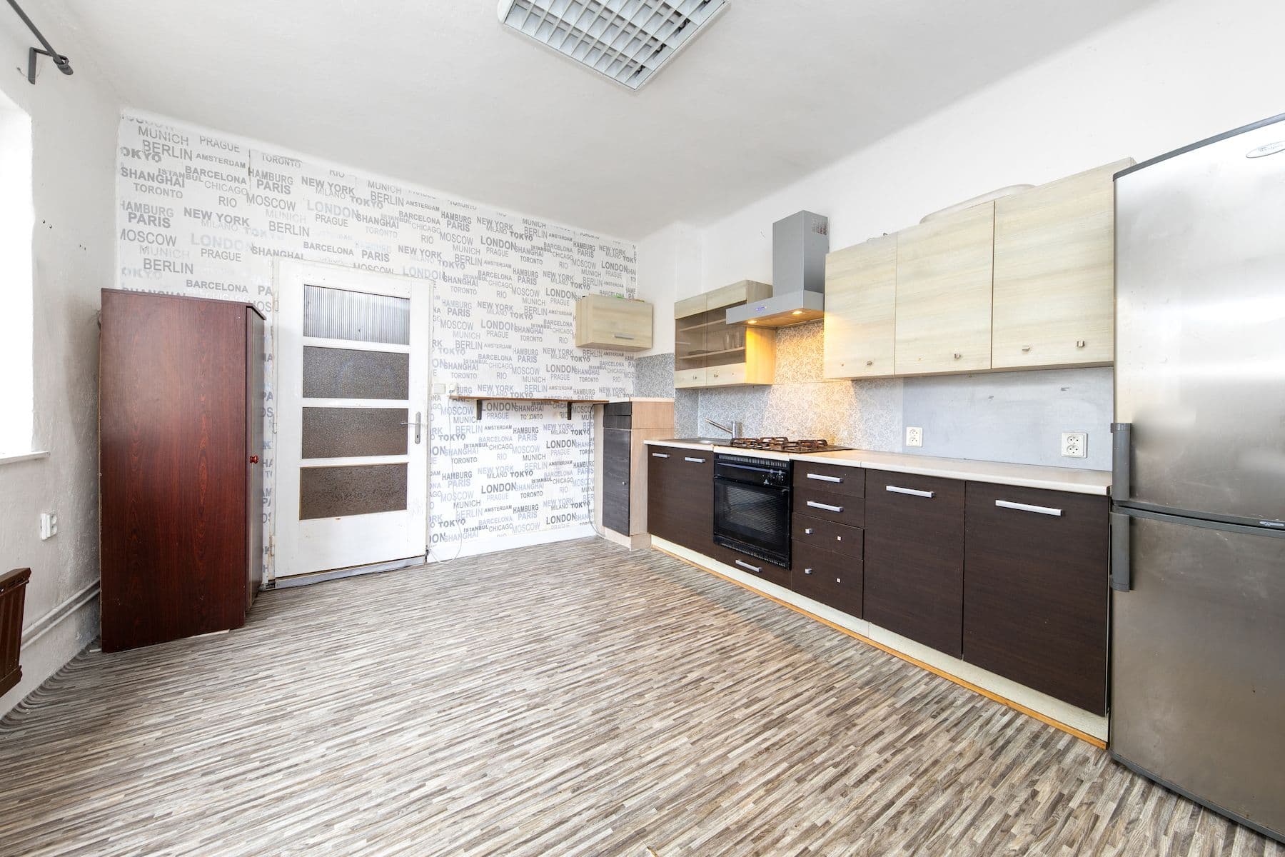 Predaj domu 325 m², pozemek 566 m², K Hluku, Lelekovice, Jihomoravský kraj Predaj domu 325 m², pozemek 566 m², K Hluku, Lelekovice, Jihomoravský kraj
