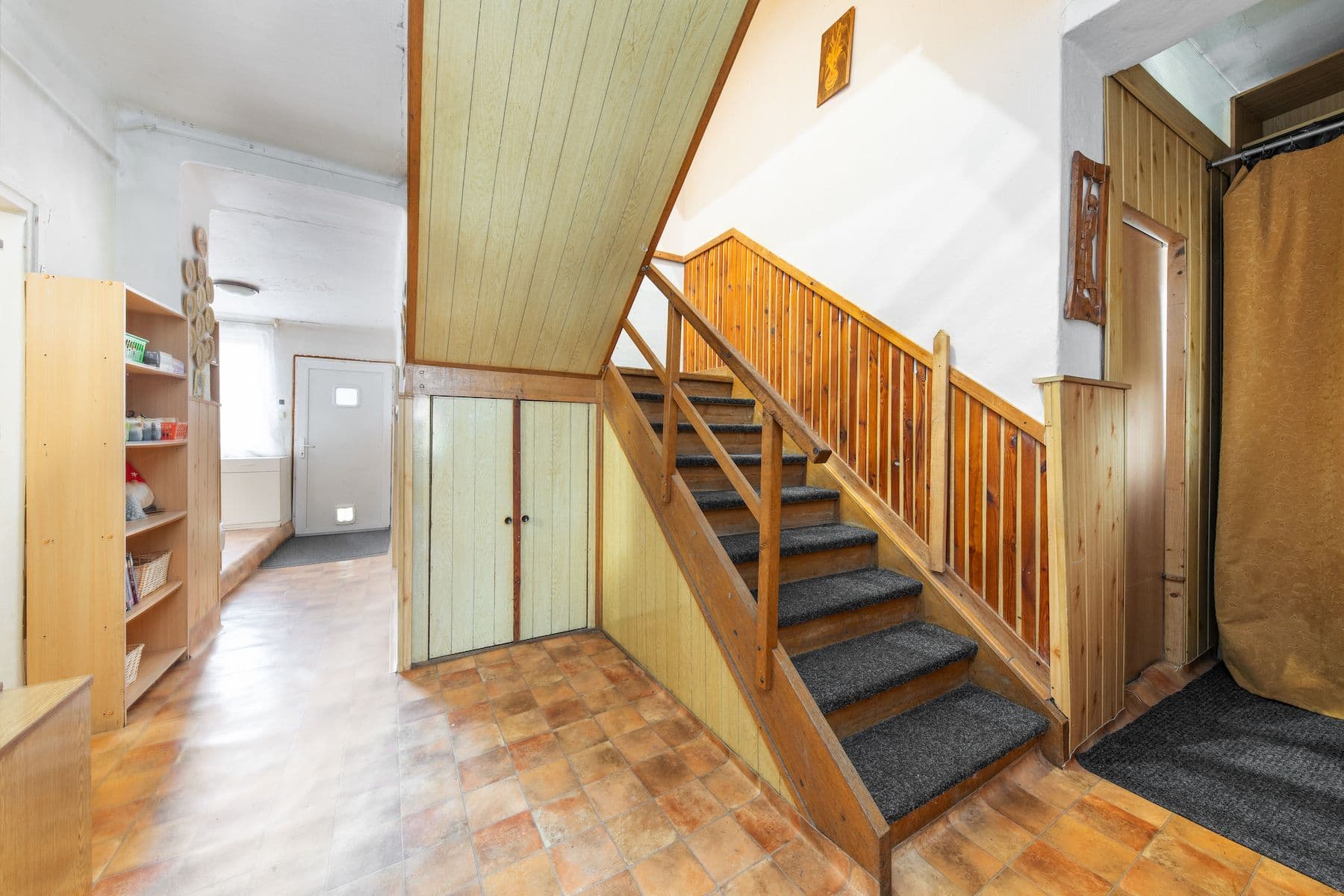 Predaj domu 325 m², pozemek 566 m², K Hluku, Lelekovice, Jihomoravský kraj Predaj domu 325 m², pozemek 566 m², K Hluku, Lelekovice, Jihomoravský kraj