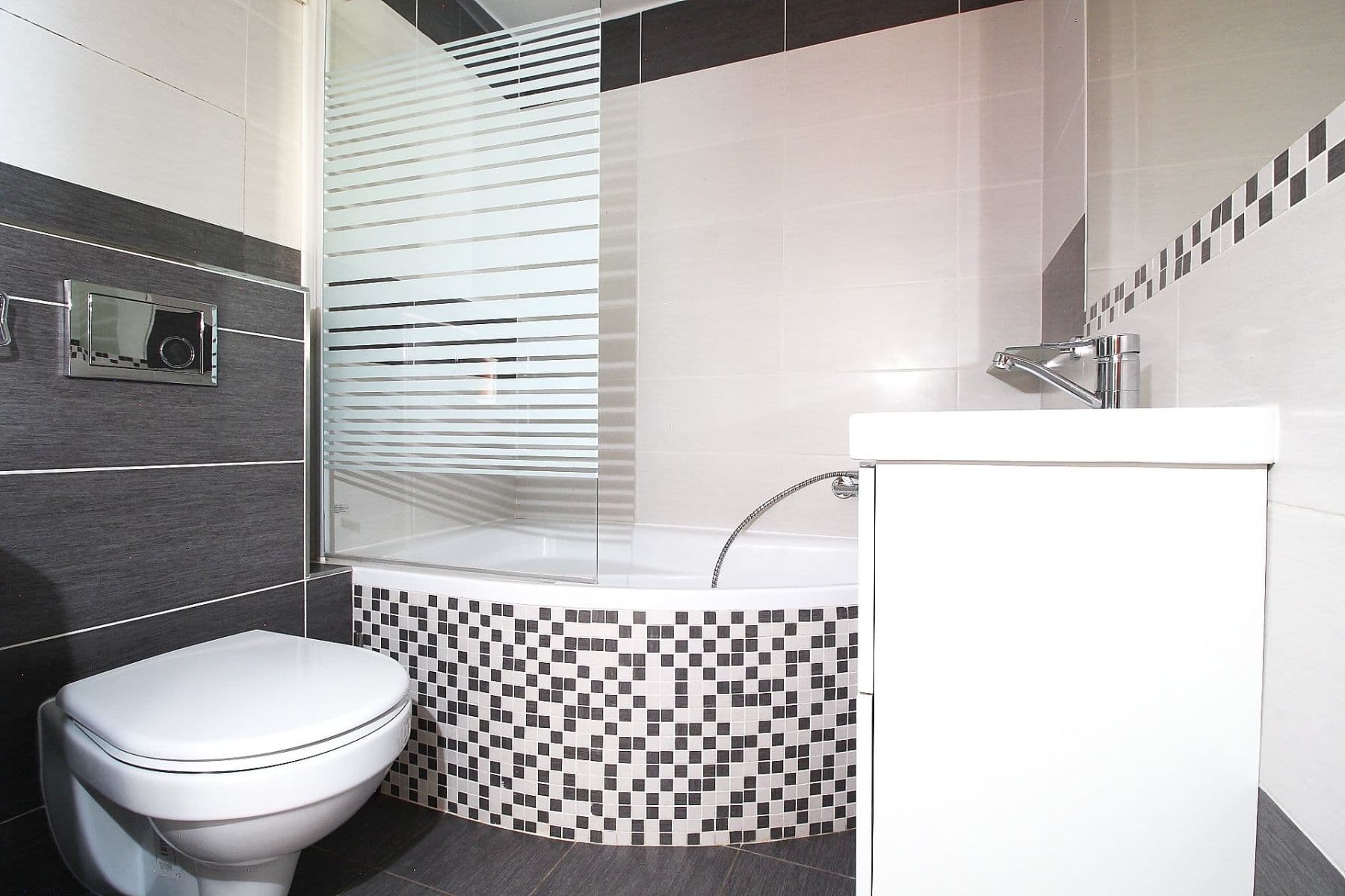 Prenájom bytu 1-izbový 35 m², Teplická, Praha, Praha Prenájom bytu 1-izbový 35 m², Teplická, Praha, Praha