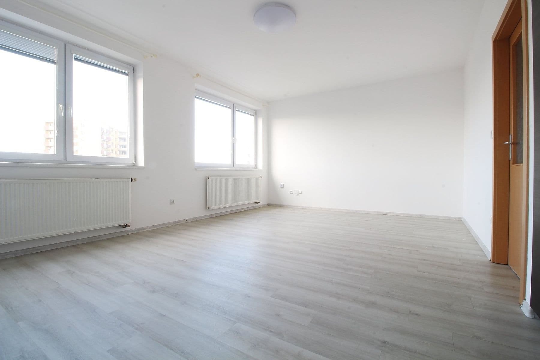 Prenájom bytu 1-izbový 35 m², Teplická, Praha, Praha Prenájom bytu 1-izbový 35 m², Teplická, Praha, Praha