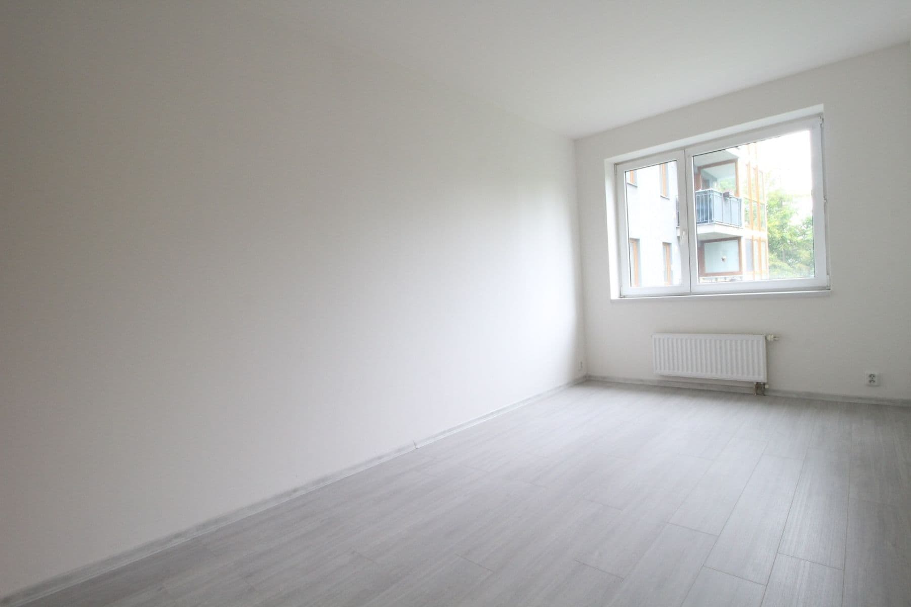 Prenájom bytu 3-izbový 93 m², Velká skála, Praha, Praha Prenájom bytu 3-izbový 93 m², Velká skála, Praha, Praha