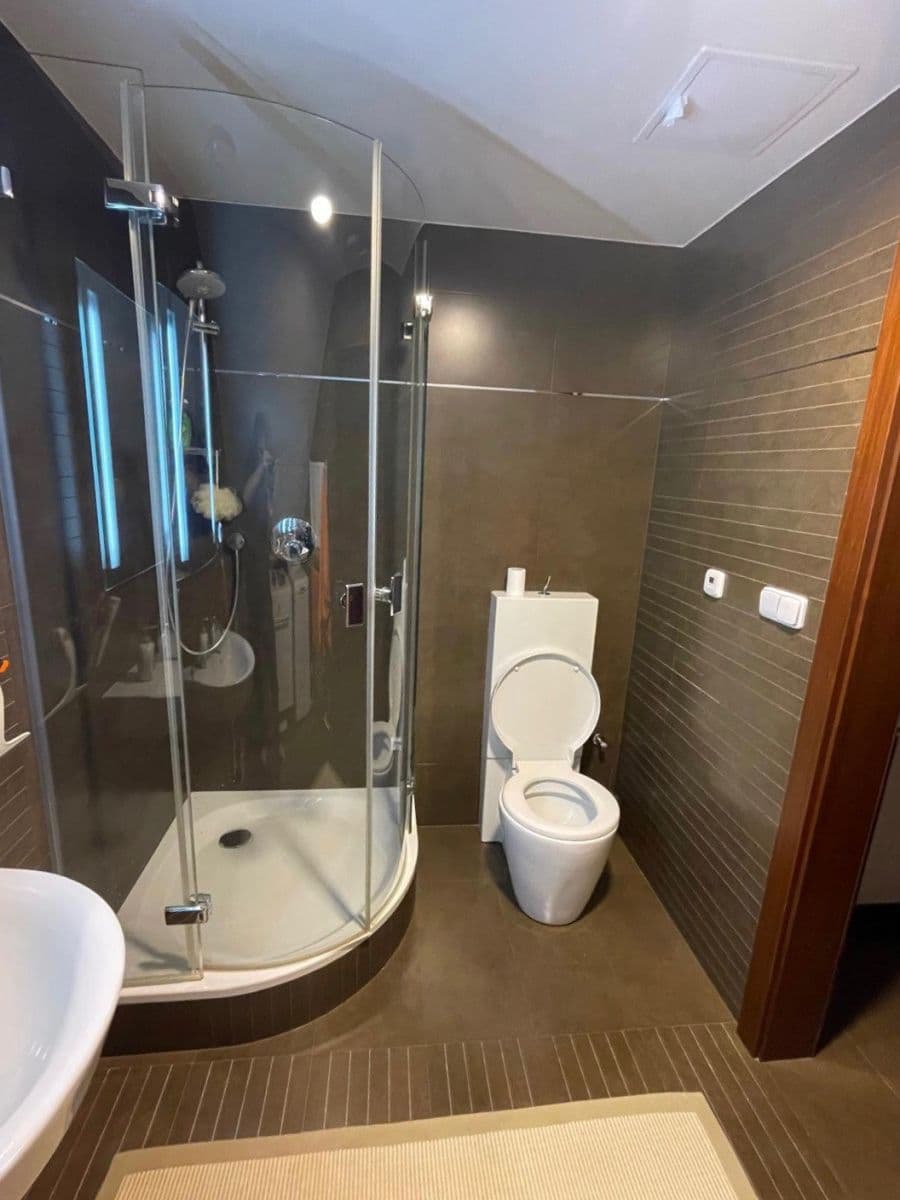 Predaj bytu 2-izbový 56 m², Špindlerův Mlýn, Královéhradecký kraj Predaj bytu 2-izbový 56 m², Špindlerův Mlýn, Královéhradecký kraj