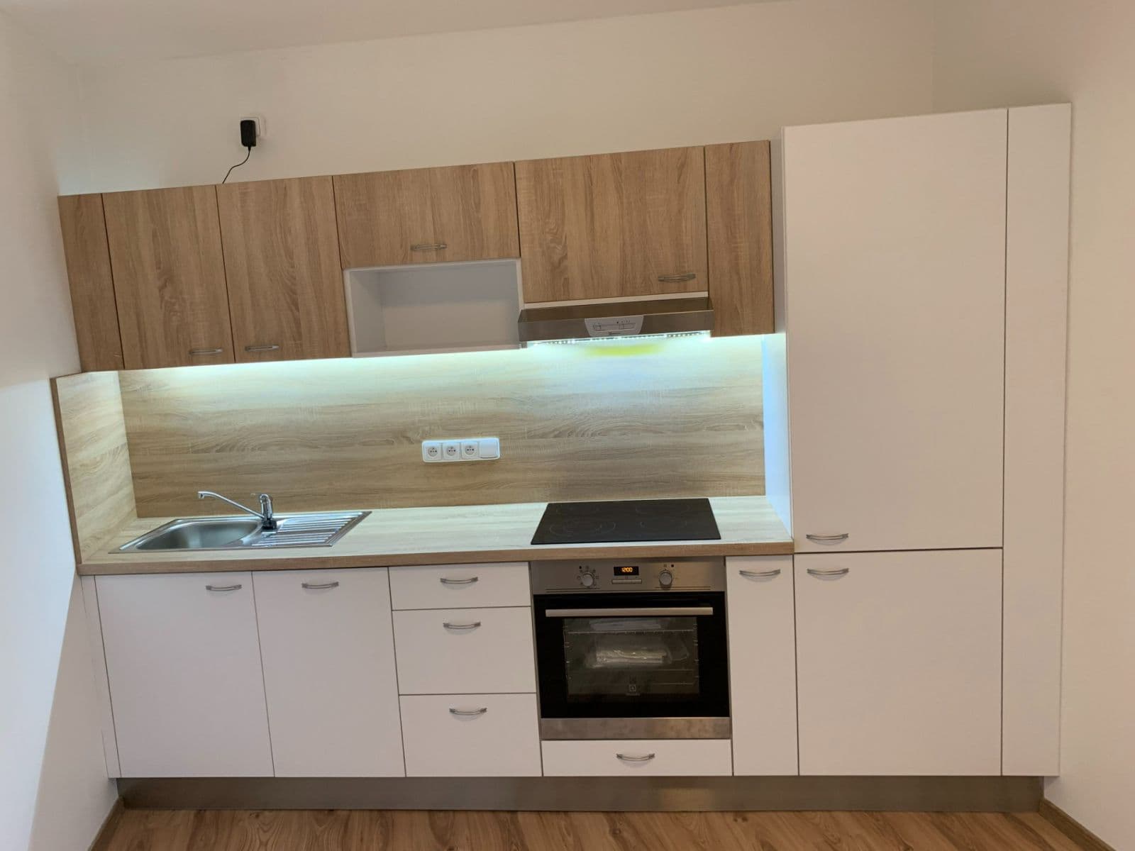 Predaj bytu 3-izbový 141 m², Cementářská, Praha, Praha Predaj bytu 3-izbový 141 m², Cementářská, Praha, Praha