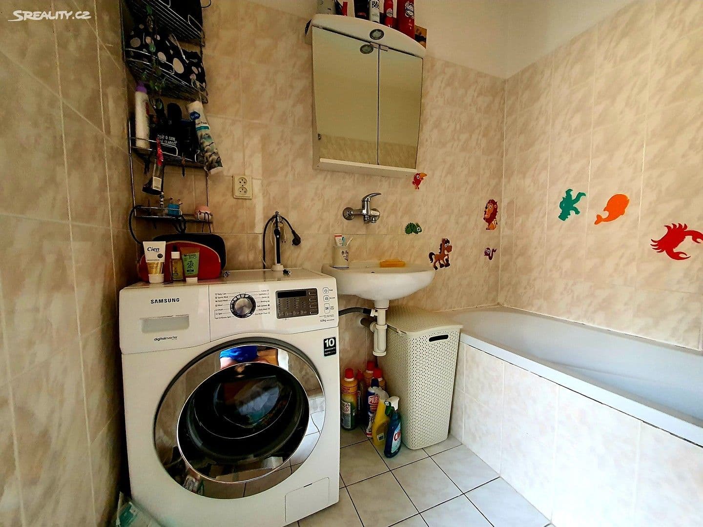 Prenájom bytu 2-izbový 60 m², Opletalova, Adamov, Jihomoravský kraj Prenájom bytu 2-izbový 60 m², Opletalova, Adamov, Jihomoravský kraj