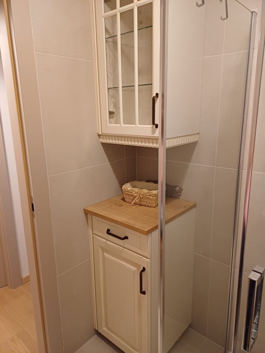 Prenájom bytu 2-izbový 53 m², Ružinov, Bratislavský kraj Prenájom bytu 2-izbový 53 m², Ružinov, Bratislavský kraj