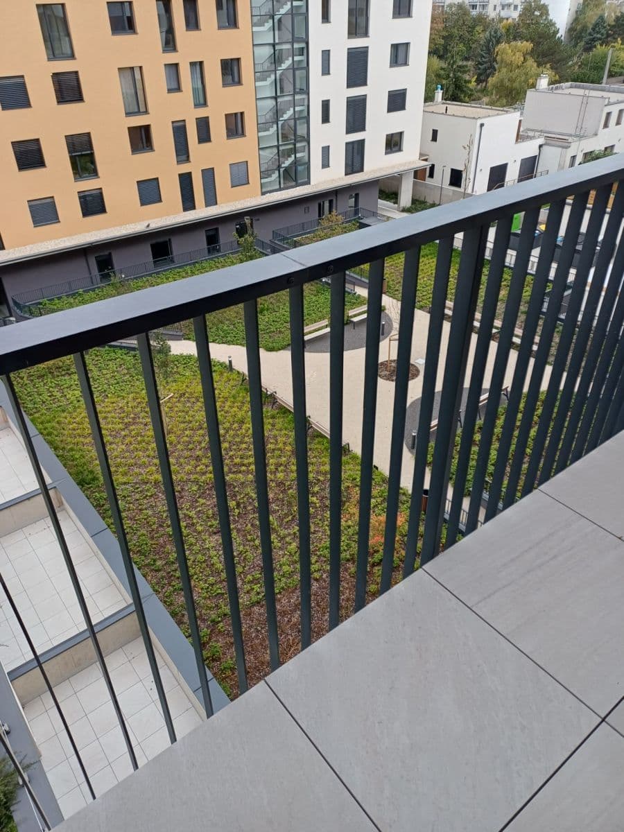 Prenájom bytu 2-izbový 53 m², Ružinov, Bratislavský kraj Prenájom bytu 2-izbový 53 m², Ružinov, Bratislavský kraj