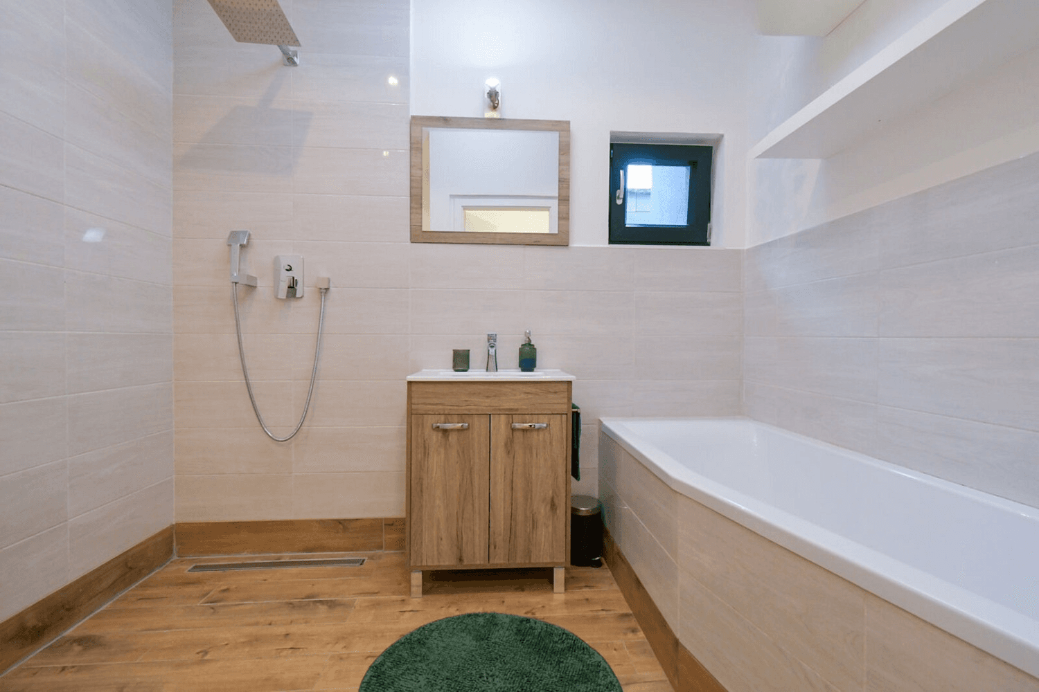 Prenájom domu 157 m², pozemek 431 m², Pod Vrkočem, Ústí nad Labem, Ústecký kraj Prenájom domu 157 m², pozemek 431 m², Pod Vrkočem, Ústí nad Labem, Ústecký kraj