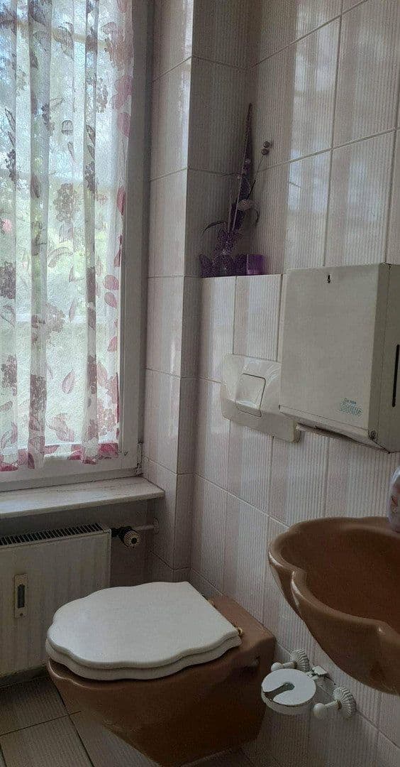 Predaj domu 240 m², pozemok 3.325 m², Riedstr.5, Munderkingen, Bádensko-Wurttembersko Predaj domu 240 m², pozemok 3.325 m², Riedstr.5, Munderkingen, Bádensko-Wurttembersko