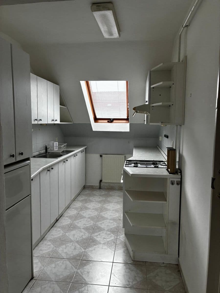 Predaj bytu 4-izbový 106 m², Táboritská, Třeboň, Jihočeský kraj Predaj bytu 4-izbový 106 m², Táboritská, Třeboň, Jihočeský kraj