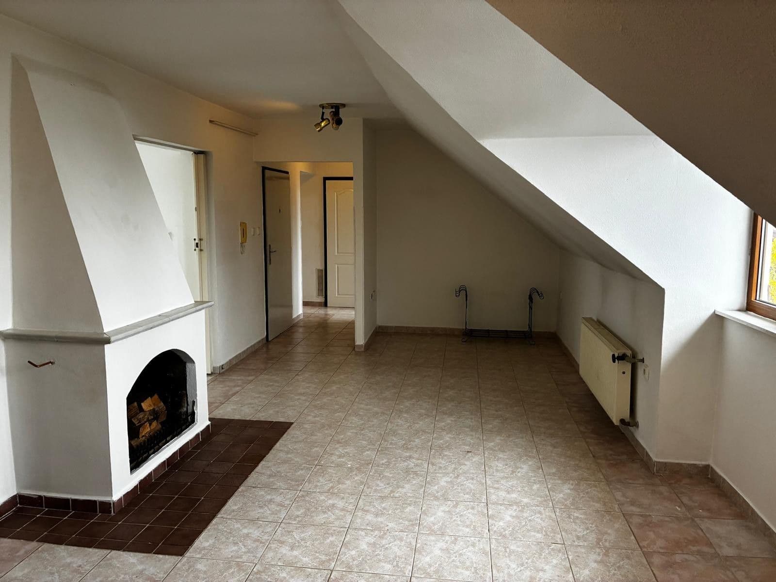 Predaj bytu 4-izbový 106 m², Táboritská, Třeboň, Jihočeský kraj Predaj bytu 4-izbový 106 m², Táboritská, Třeboň, Jihočeský kraj