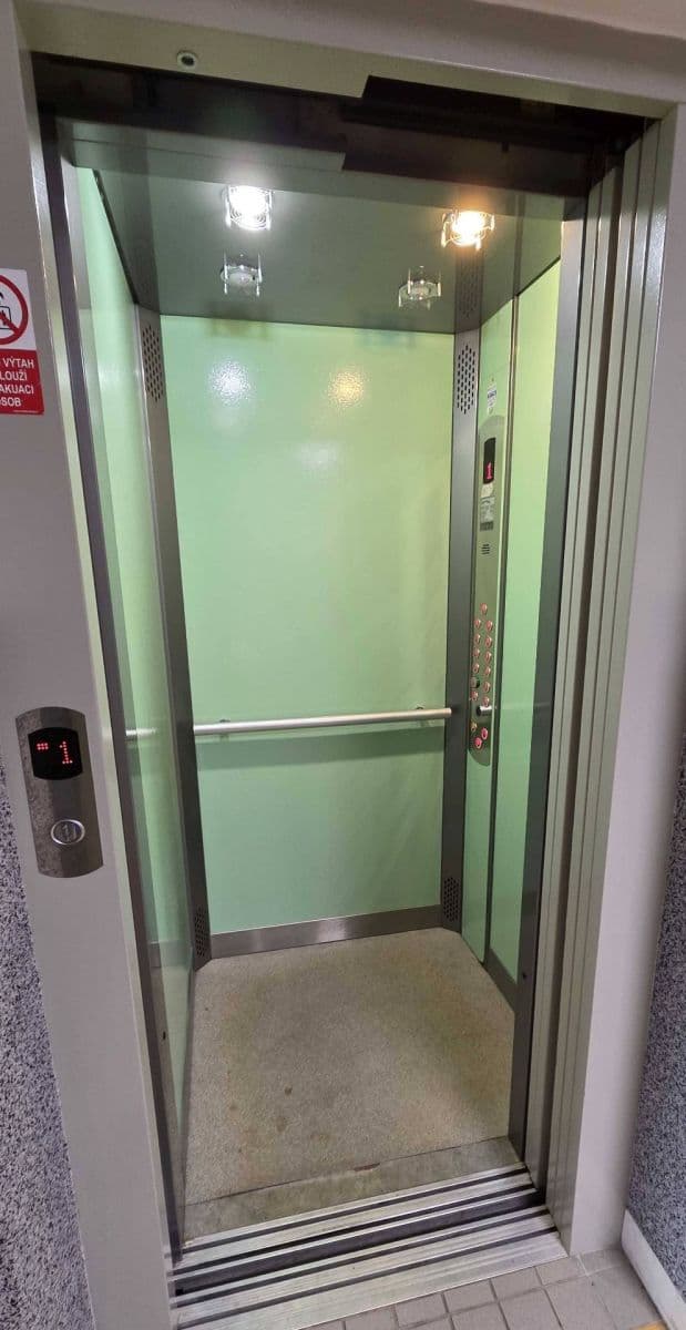 Predaj bytu 2-izbový 77 m², Čechovská, Příbram, Středočeský kraj Predaj bytu 2-izbový 77 m², Čechovská, Příbram, Středočeský kraj