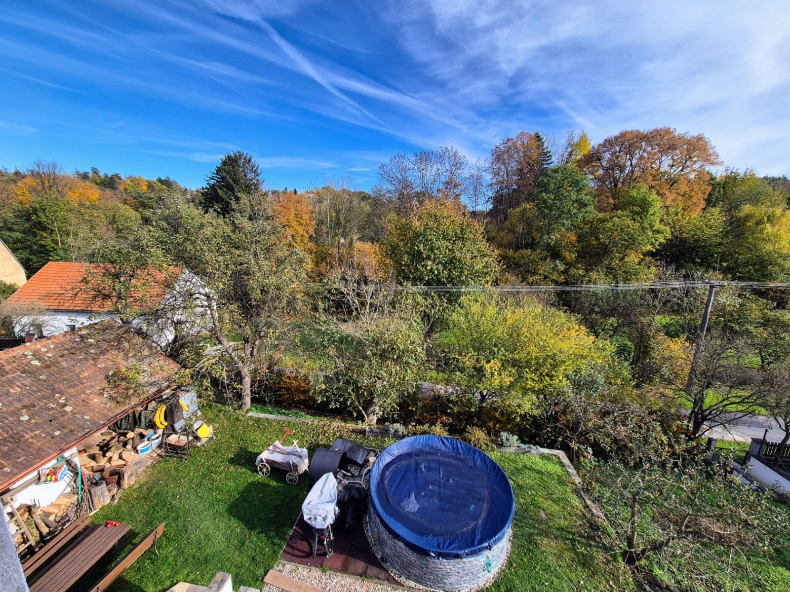 Predaj rekreačného objektu 100 m², pozemek 800 m², Luže, Pardubický kraj Predaj rekreačného objektu 100 m², pozemek 800 m², Luže, Pardubický kraj