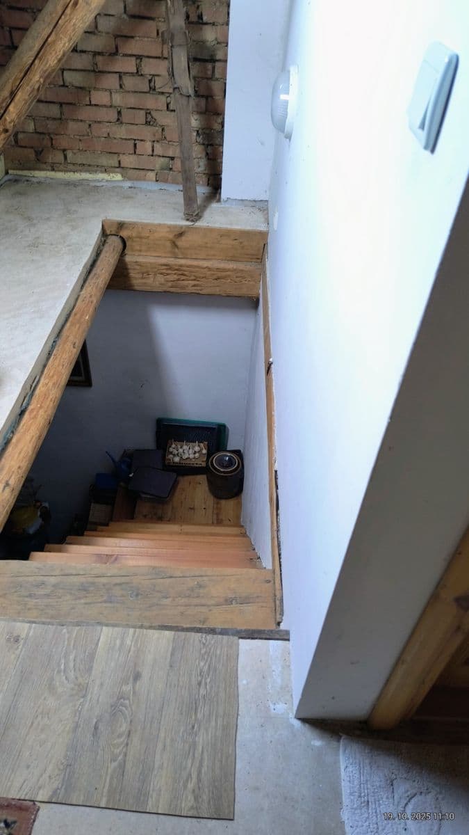 Predaj rekreačného objektu 100 m², pozemek 800 m², Luže, Pardubický kraj Predaj rekreačného objektu 100 m², pozemek 800 m², Luže, Pardubický kraj