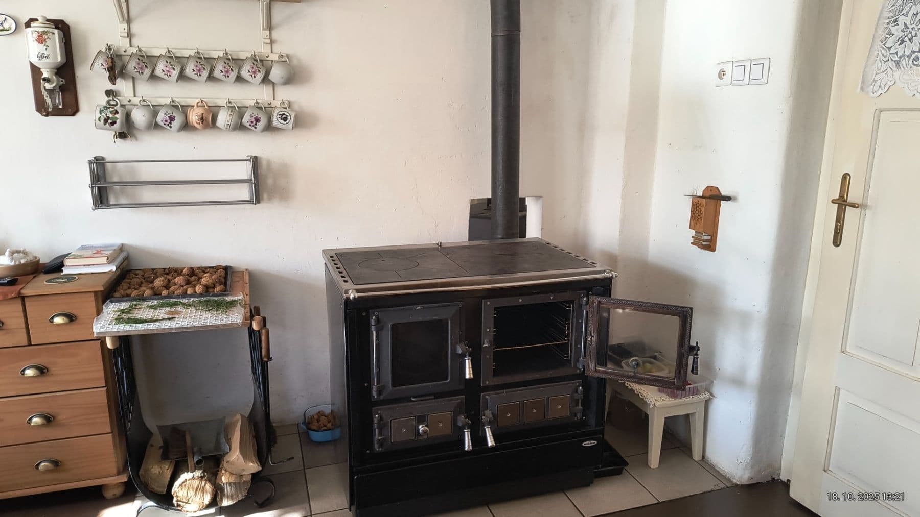 Predaj rekreačného objektu 100 m², pozemek 800 m², Luže, Pardubický kraj Predaj rekreačného objektu 100 m², pozemek 800 m², Luže, Pardubický kraj