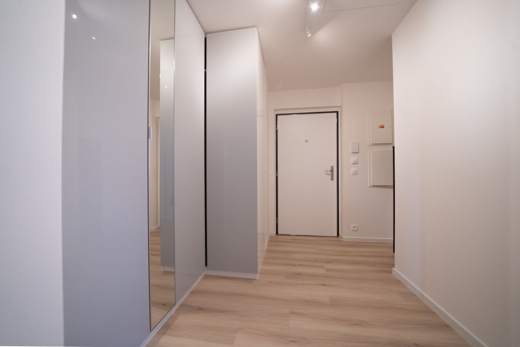 Prenájom bytu 2-izbový 52 m², Laponská, Praha, Praha Prenájom bytu 2-izbový 52 m², Laponská, Praha, Praha