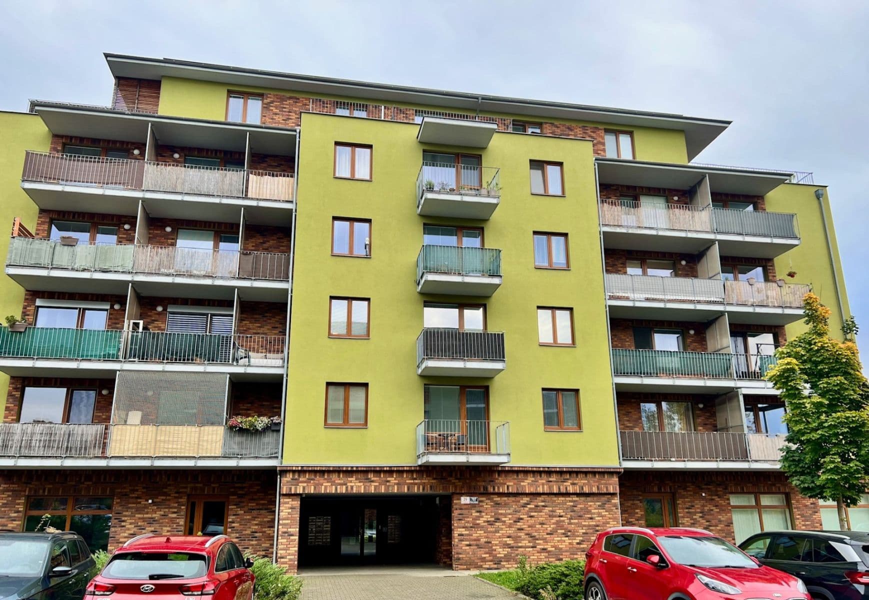 Predaj bytu 3-izbový 98 m², U Leskavy, Brno, Jihomoravský kraj Predaj bytu 3-izbový 98 m², U Leskavy, Brno, Jihomoravský kraj