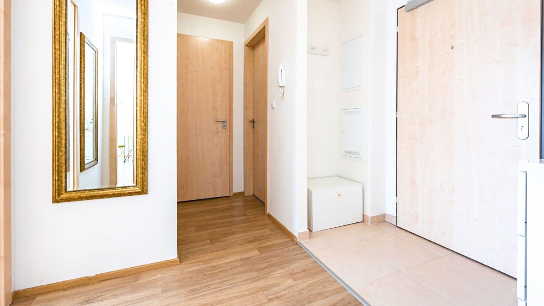 Predaj bytu 2-izbový 75 m², Chlebovická, Praha, Praha Predaj bytu 2-izbový 75 m², Chlebovická, Praha, Praha