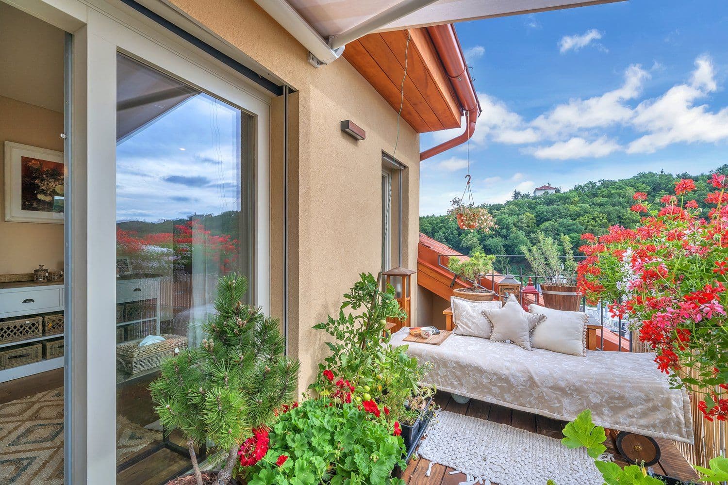 Prenájom bytu 30 m², Grafická, Praha, Praha Prenájom bytu 30 m², Grafická, Praha, Praha