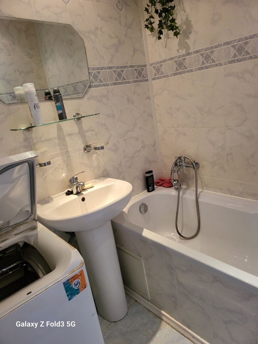 Prenájom bytu 3-izbový 73 m², Hutník, Veselí nad Moravou, Jihomoravský kraj Prenájom bytu 3-izbový 73 m², Hutník, Veselí nad Moravou, Jihomoravský kraj