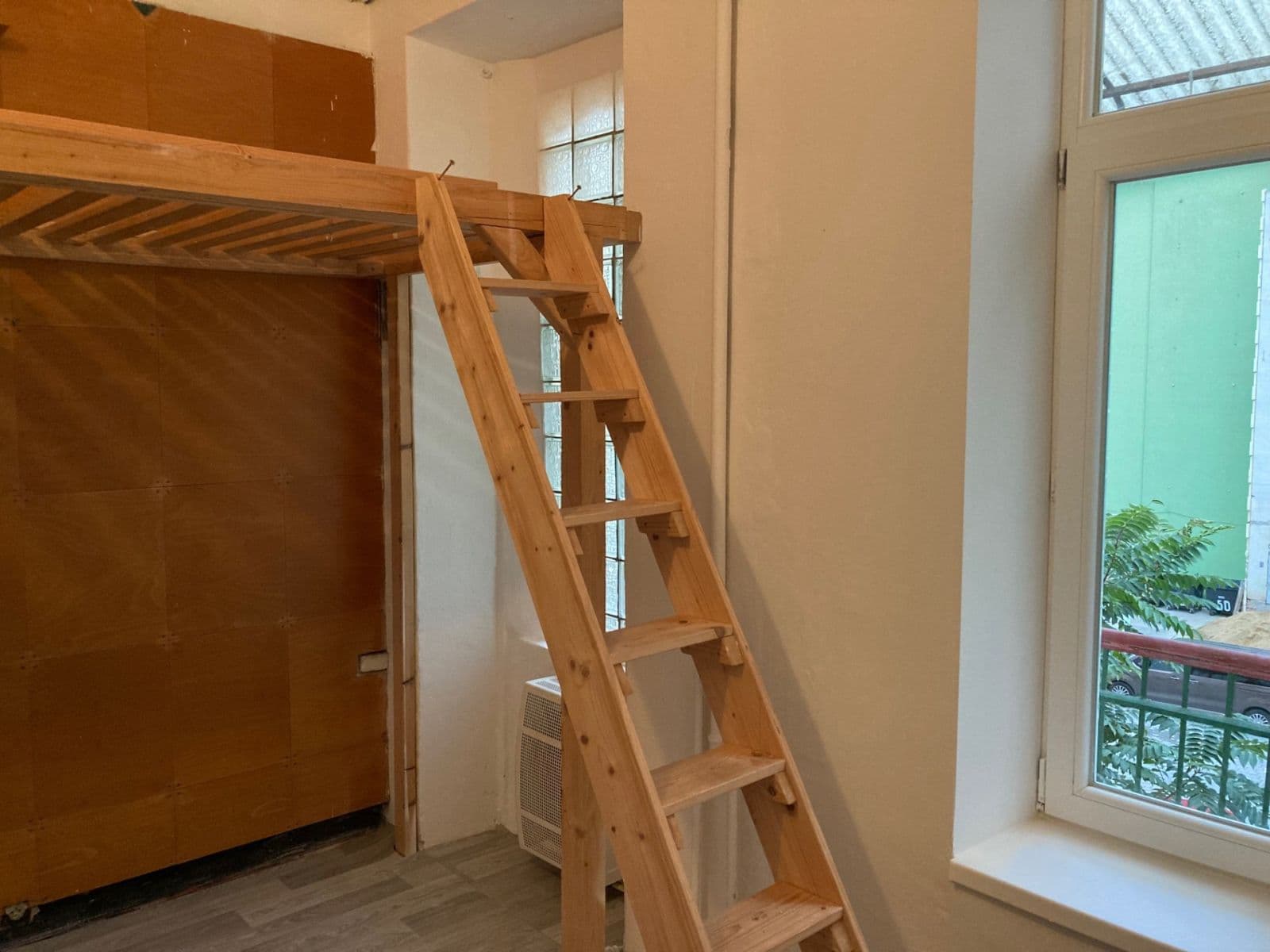 Prenájom bytu 3-izbový 98 m², Bratislavská, Brno, Jihomoravský kraj Prenájom bytu 3-izbový 98 m², Bratislavská, Brno, Jihomoravský kraj