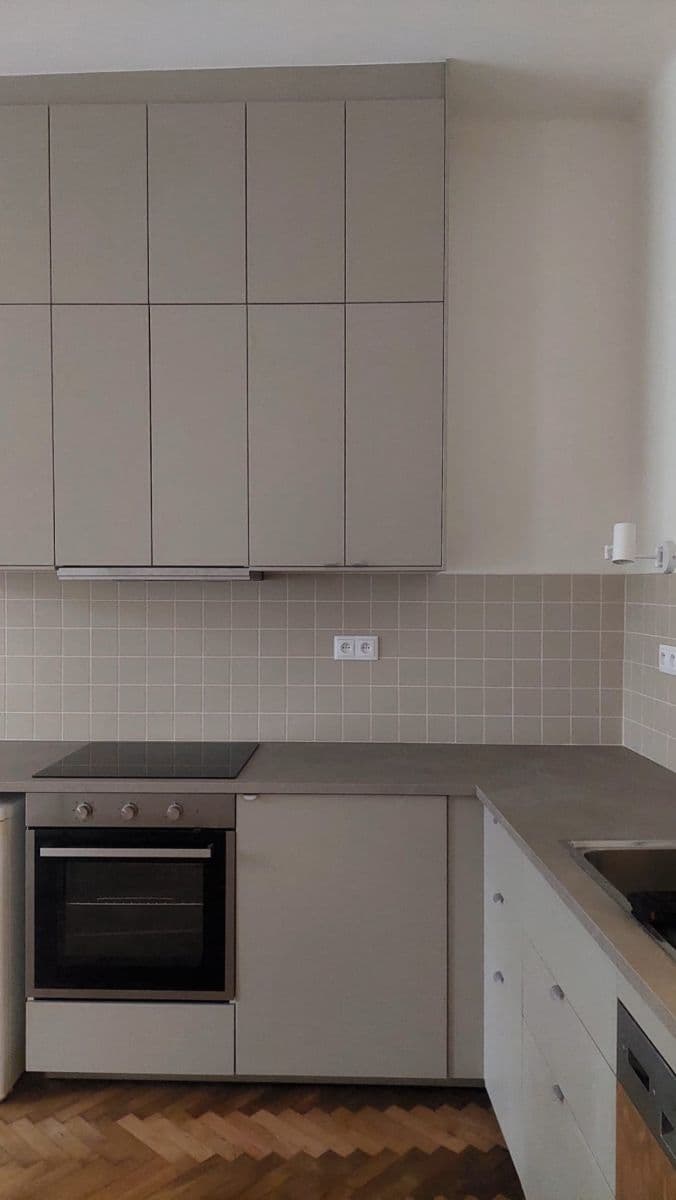 Prenájom bytu 2-izbový 43 m², Plzeňská, Praha, Praha Prenájom bytu 2-izbový 43 m², Plzeňská, Praha, Praha