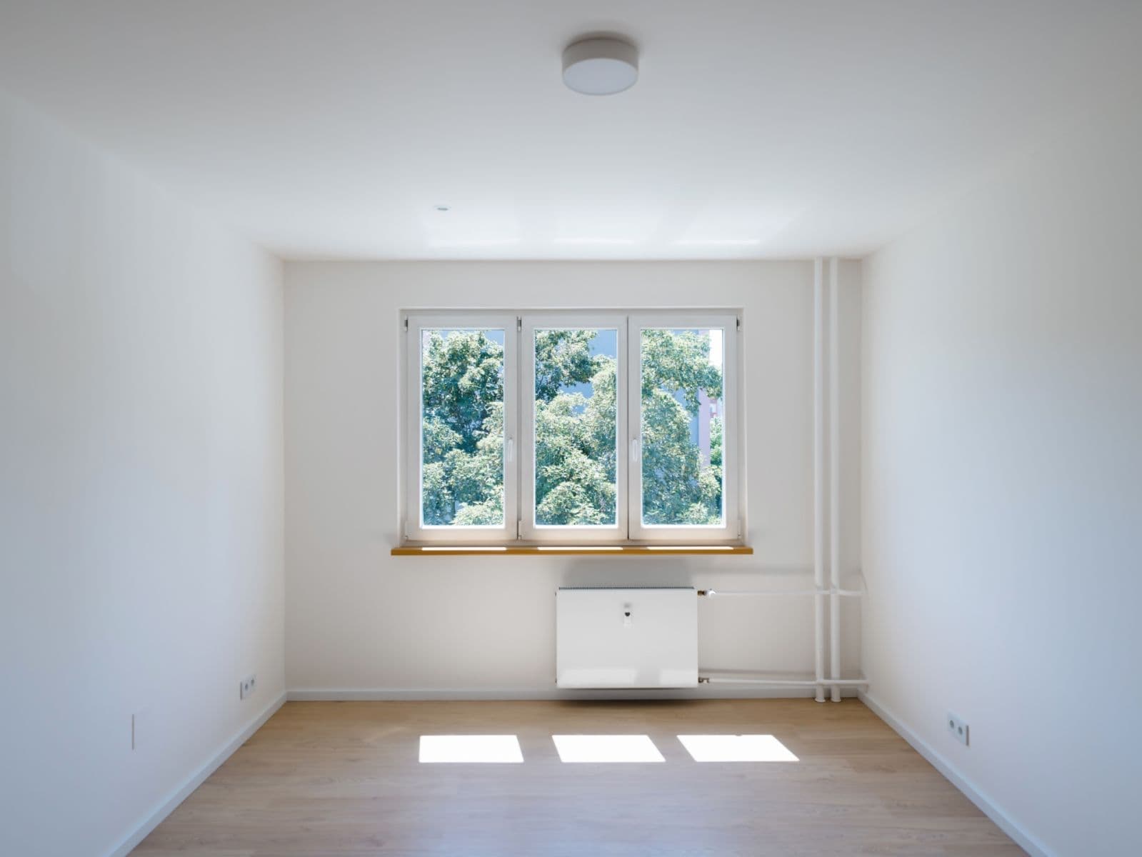 Prenájom bytu 3-izbový 53 m², Káranská, Praha, Praha Prenájom bytu 3-izbový 53 m², Káranská, Praha, Praha