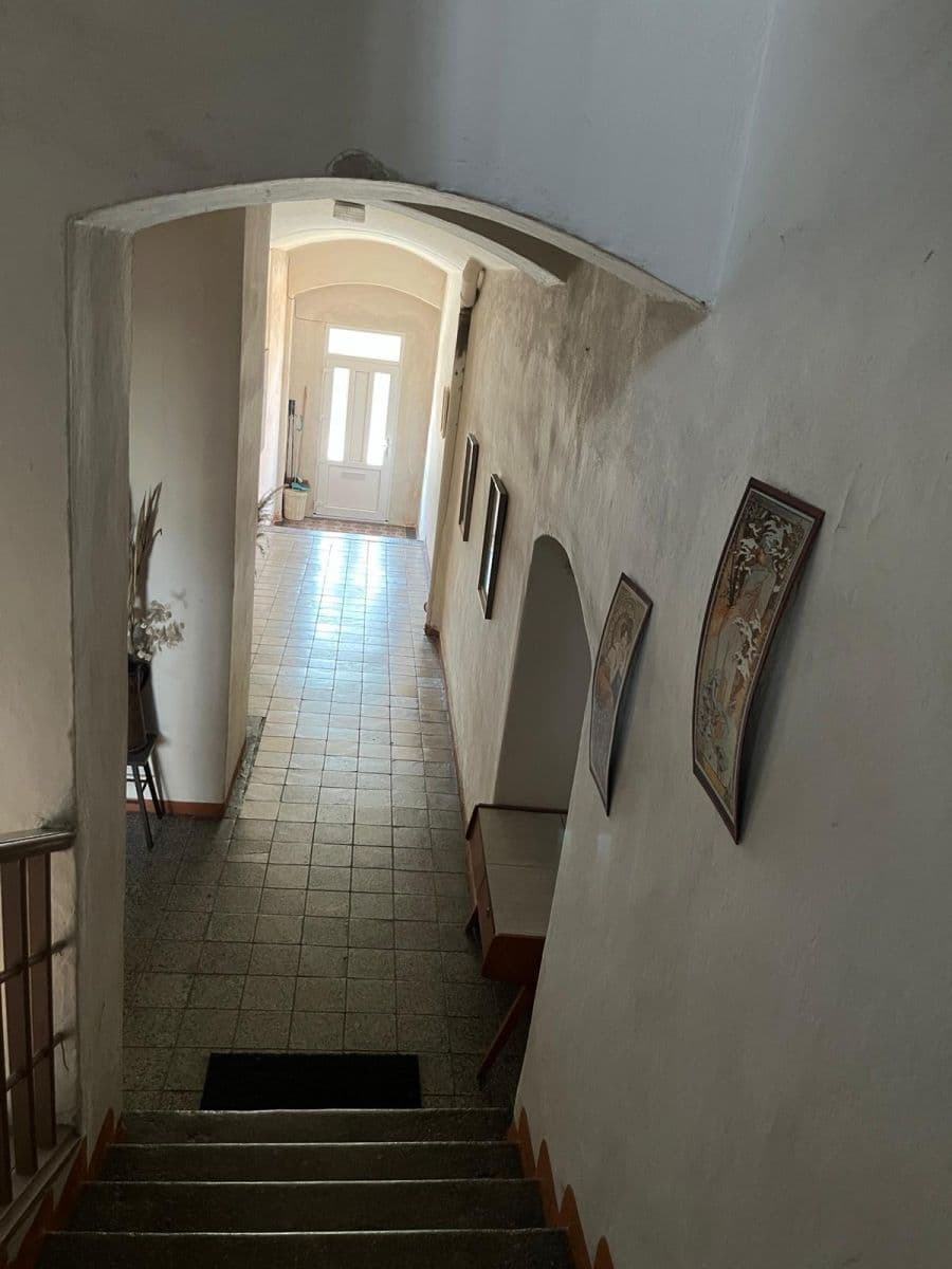 Predaj domu 360 m², pozemek 418 m², náměstí T. G. Masaryka, Veselí nad Lužnicí, Jihočeský kraj Predaj domu 360 m², pozemek 418 m², náměstí T. G. Masaryka, Veselí nad Lužnicí, Jihočeský kraj