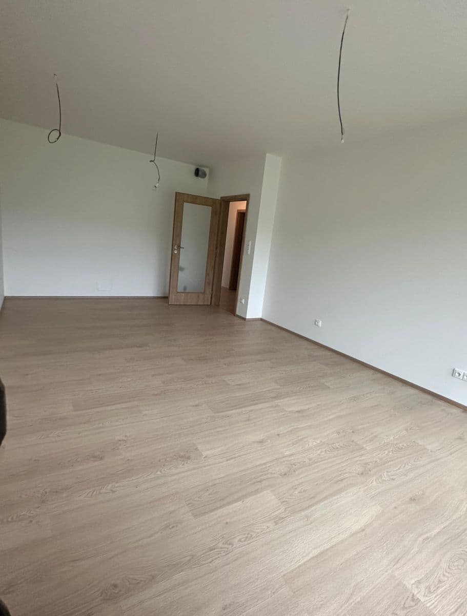 Predaj bytu 3-izbový 78 m², Na Roudné, Plzeň, Plzeňský kraj Predaj bytu 3-izbový 78 m², Na Roudné, Plzeň, Plzeňský kraj