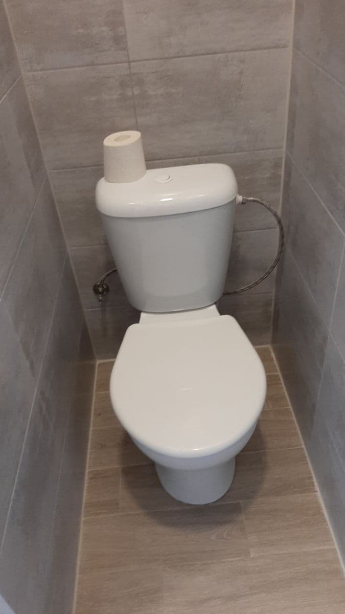 Prenájom bytu 1-izbový 35 m², U Stojanu, Praha, Praha Prenájom bytu 1-izbový 35 m², U Stojanu, Praha, Praha