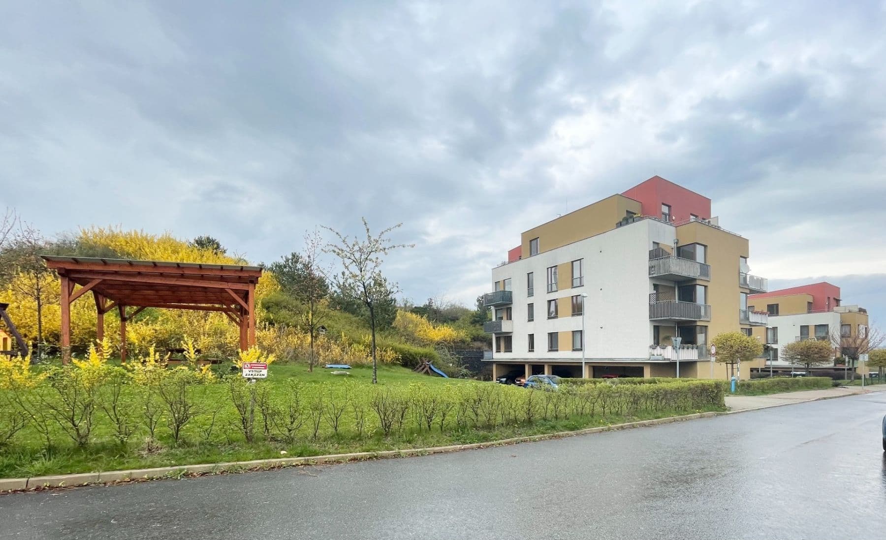 Prenájom bytu 3-izbový 70 m², Dragounská, Praha, Praha Prenájom bytu 3-izbový 70 m², Dragounská, Praha, Praha