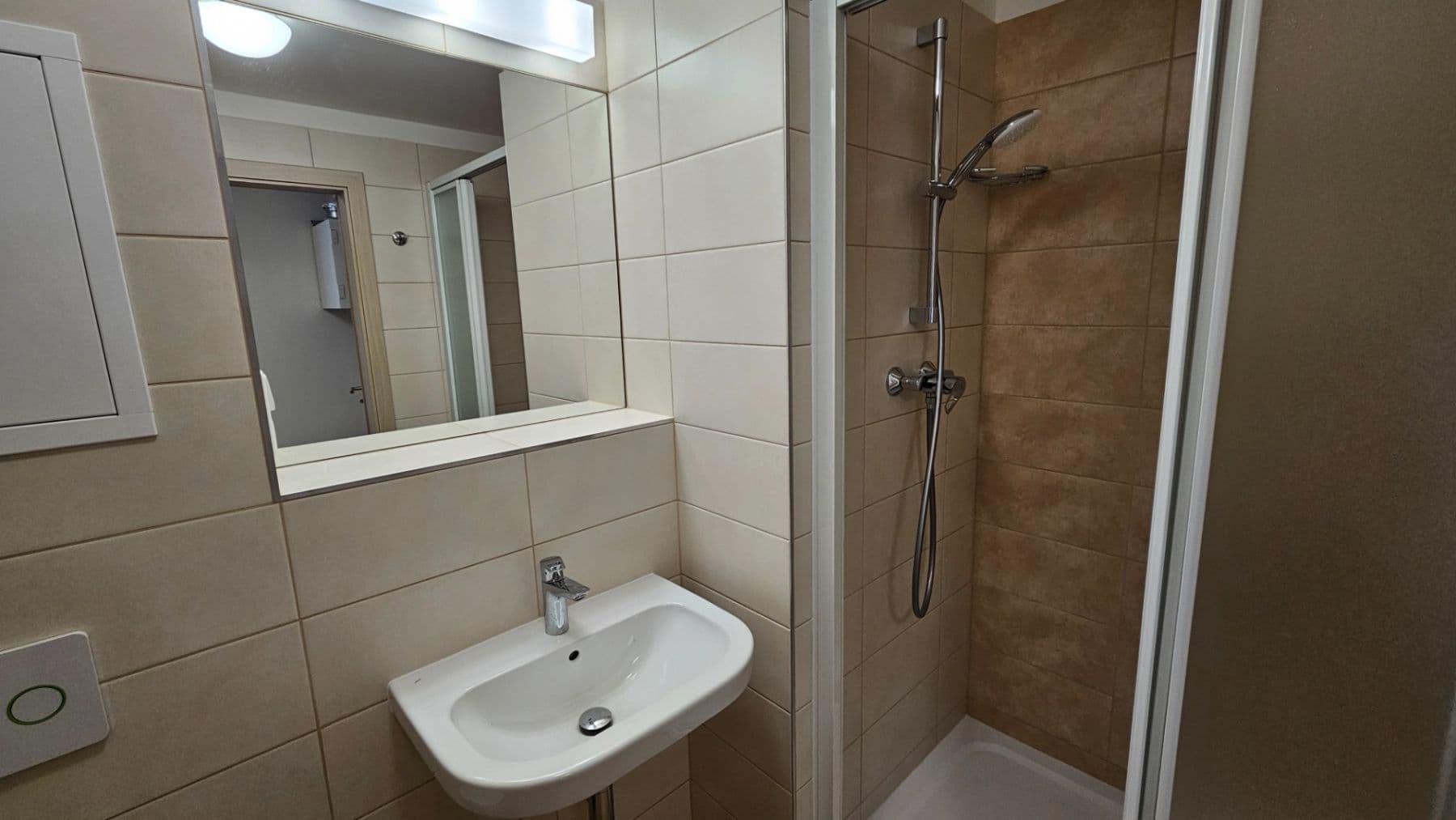 Prenájom bytu 2-izbový 53 m², Sinkulova, Praha, Praha Prenájom bytu 2-izbový 53 m², Sinkulova, Praha, Praha