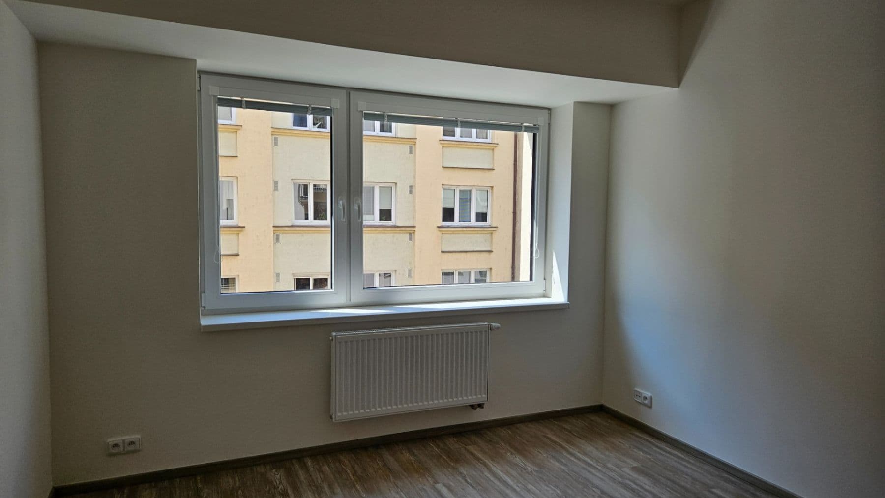 Prenájom bytu 2-izbový 53 m², Sinkulova, Praha, Praha Prenájom bytu 2-izbový 53 m², Sinkulova, Praha, Praha