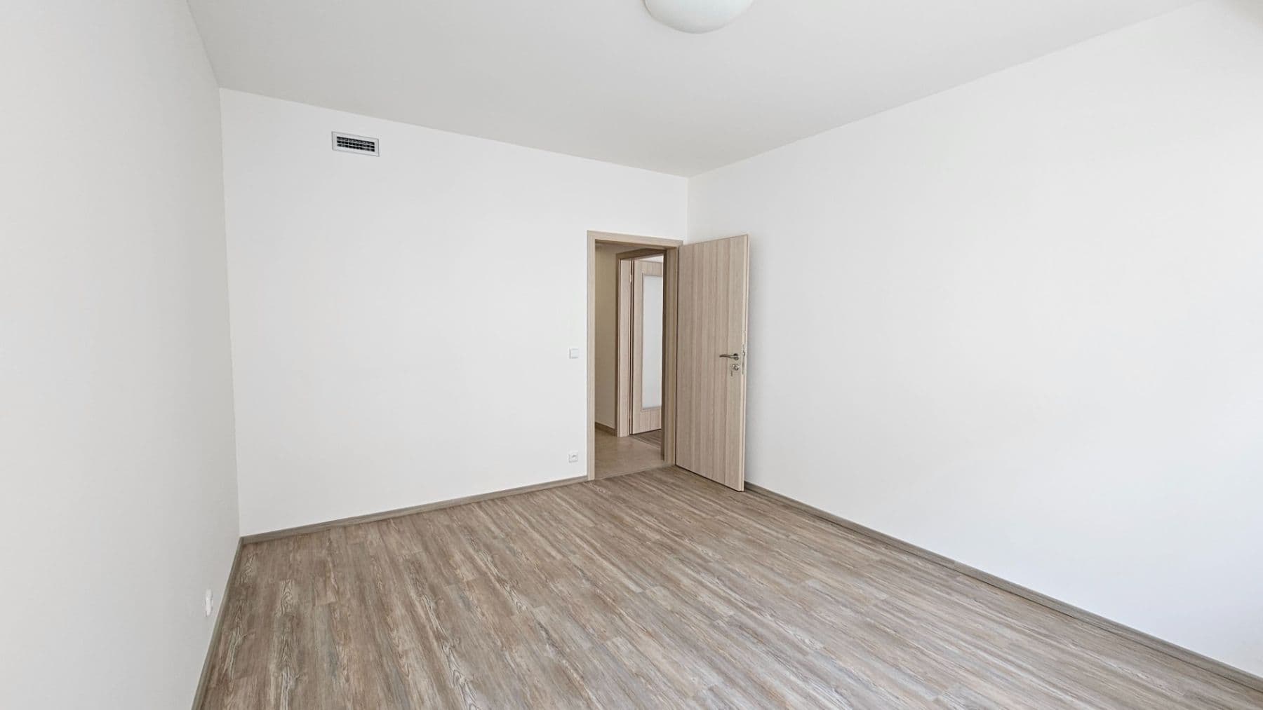Prenájom bytu 2-izbový 53 m², Sinkulova, Praha, Praha Prenájom bytu 2-izbový 53 m², Sinkulova, Praha, Praha